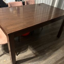 Used Dining Room Table (pick up only)
