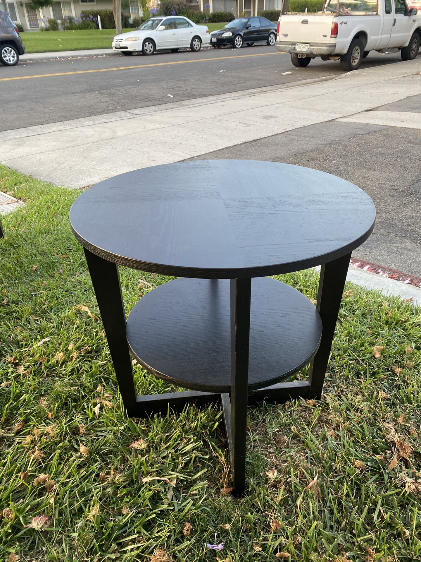 Black wood end table, good condition