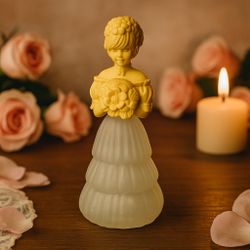 Avon USA 1970s Empty Figural Cotillion Cologne Bottle Decanter, 6.5”