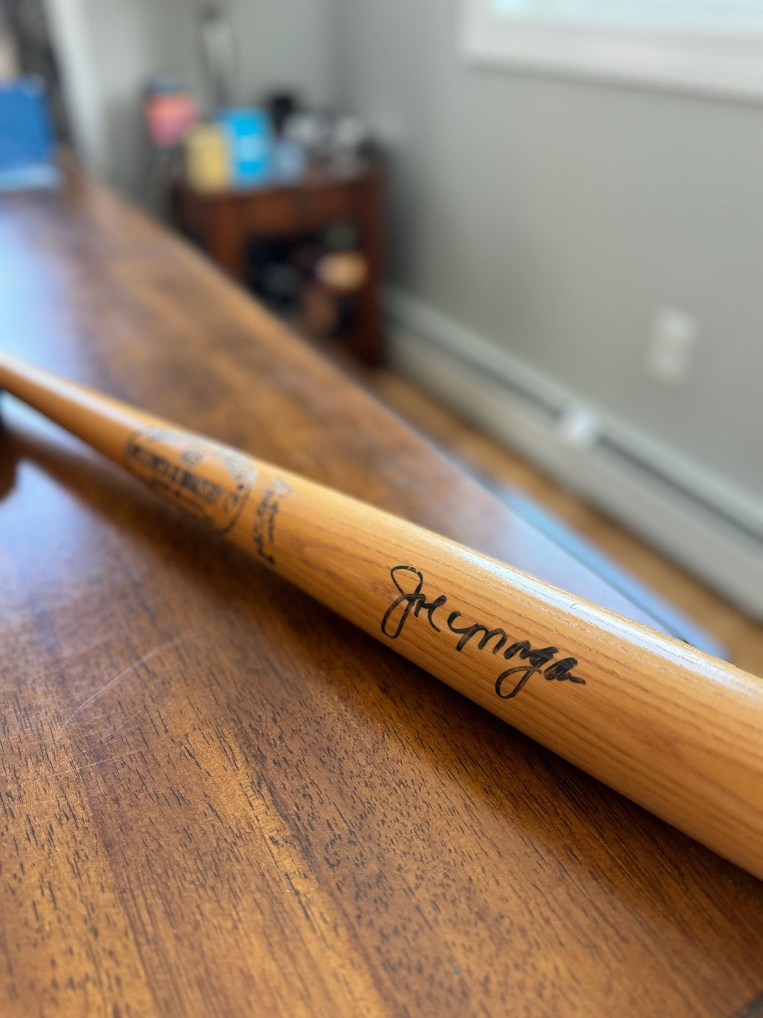 Signed Sports Memorabilia
