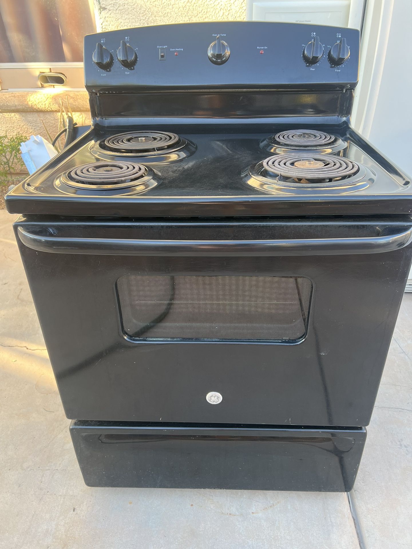 Electric stove