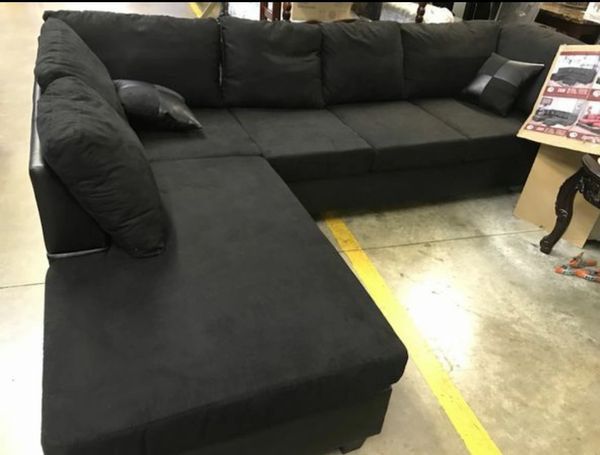 New Black On Black Microfiber Sectional Sofa Couch