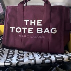 Marc Jacob's Tote With Box 