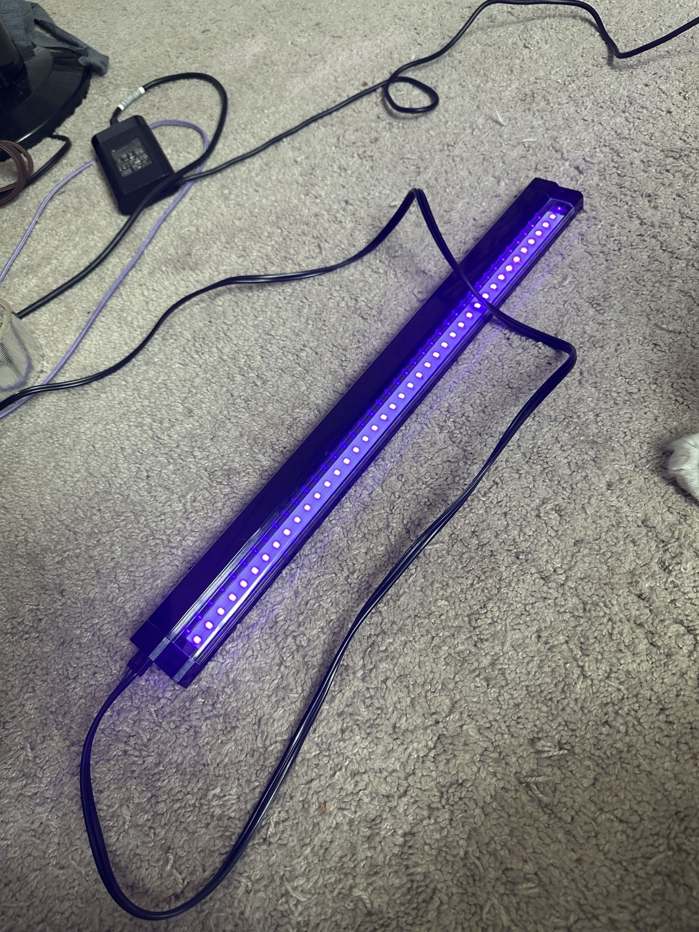 18” LED Black Light
