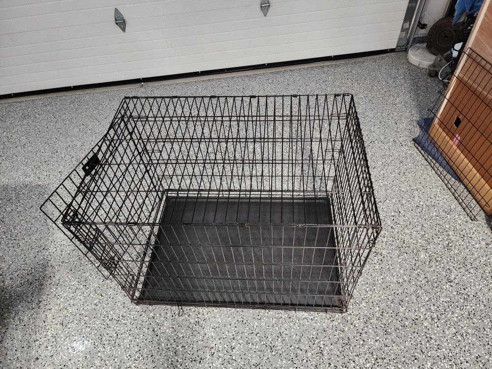 Large-sized Dog Crate