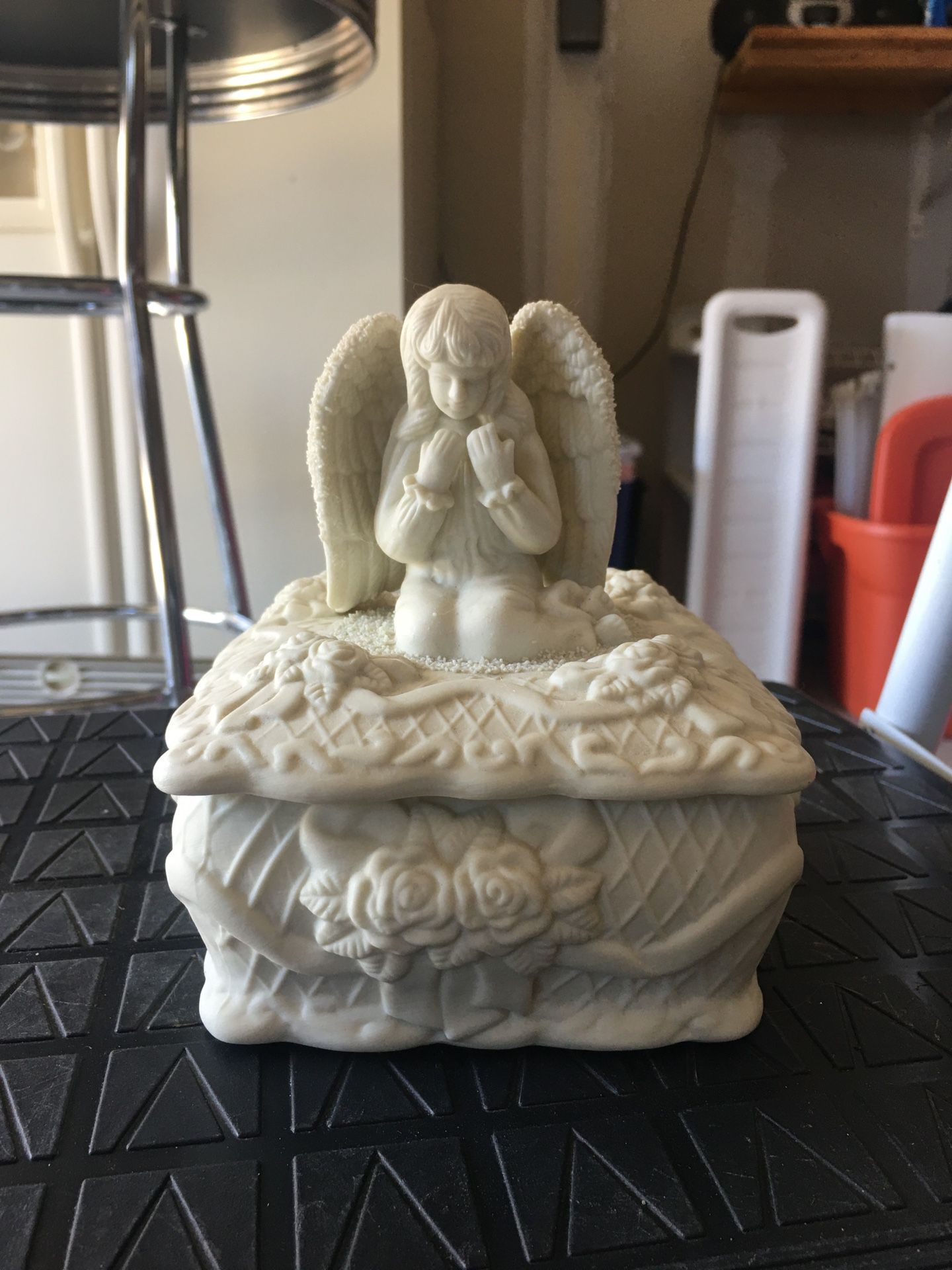 Vintage Angel Trinket Box Ceramic Bisque Off-White Color