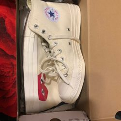  Converse x Play COMME des GARÇONS 