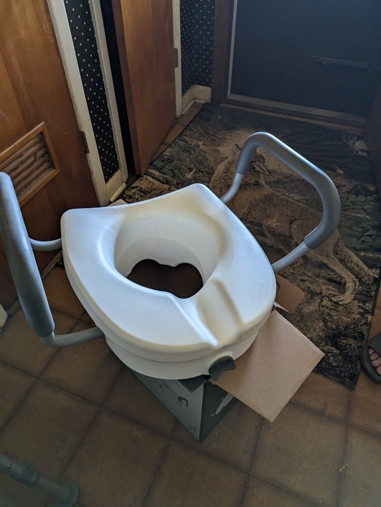 Raised Toilet Seat
