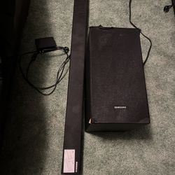 SAMSUNG Subwoofer And Speaker 
