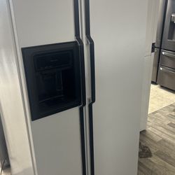 Kenmore Side-By-Side Refrigerator 