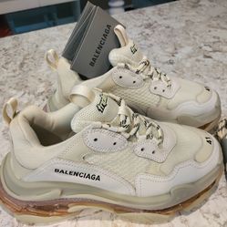 Balenciaga Triple S Honeycomb 