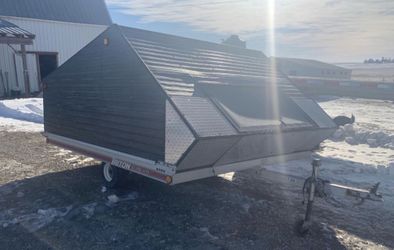 Enclosed Snowmobile Trailer 2plc