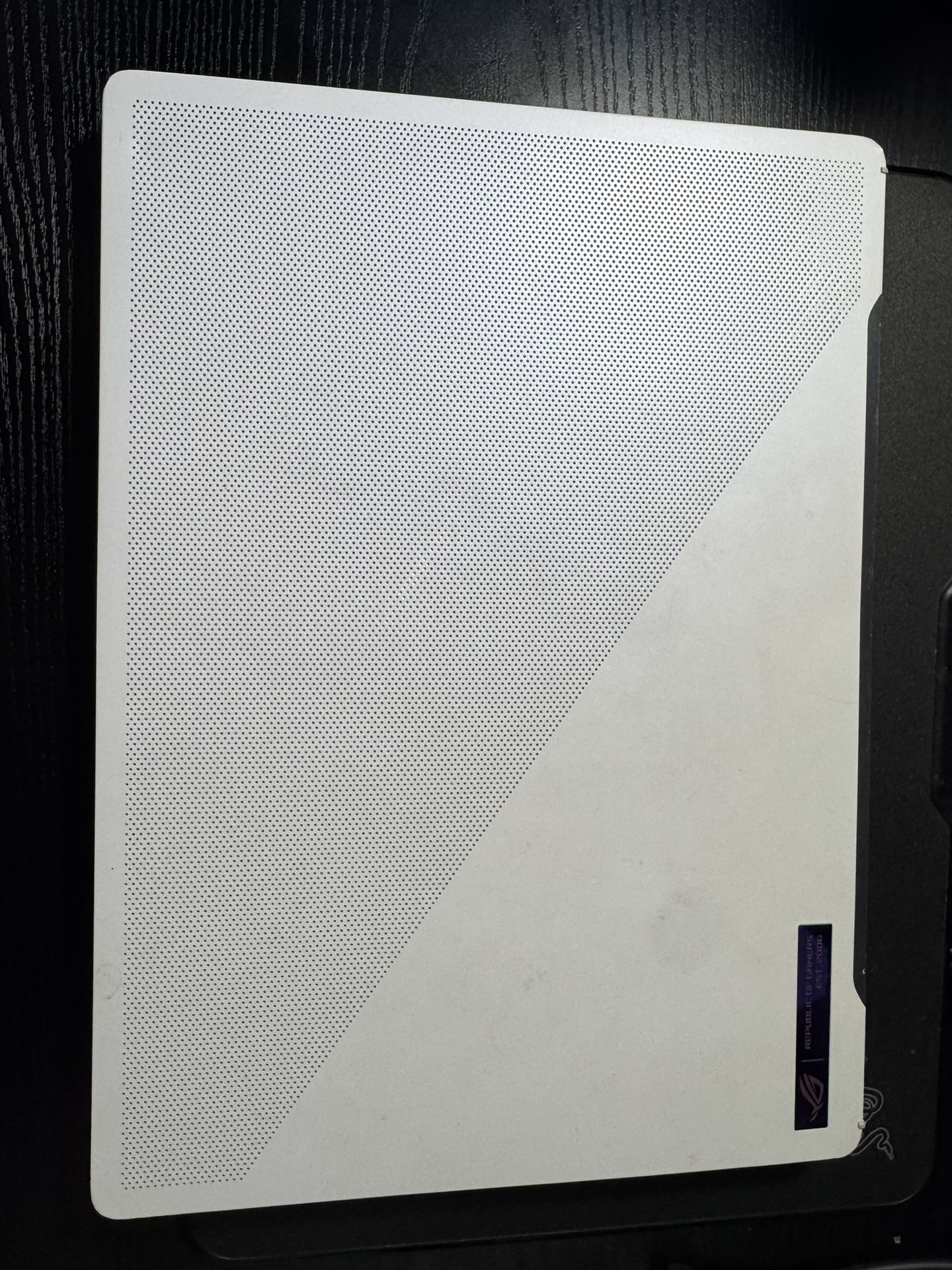 ROG Zephyrus 14" AMD Radeon RX 6700S 1TB