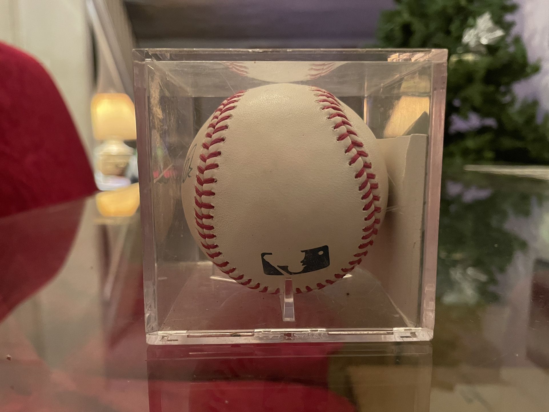 Derek Jeter Autographed Baseball for Sale in New York, NY - OfferUp