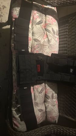 Tactical MOLLE Plate Carrier Vest