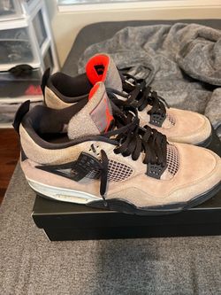 Jordan 4s