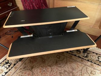 Cloud Nine Shift Electric Adjustable Stand Desk Riser Converter