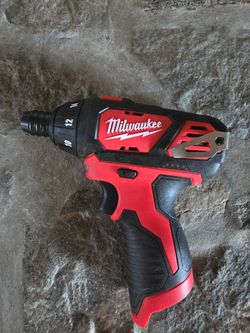 Milwaukee Screwdriver: 1/4 in M12™