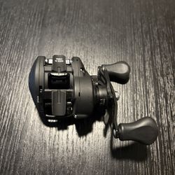 Daiwa, CC80 Casting Reel