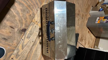 Magma portable grill
