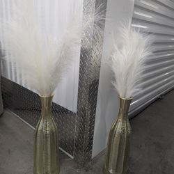 Gold Vase With White  Pampas decoration 