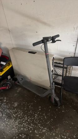 Phantom electric scooter