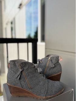 Boots shoes