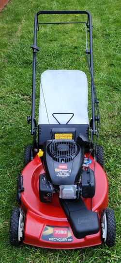 Toro Recycler Self Propelled Lawn Mower!