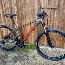 Trek Marlín 4 29er MTB 