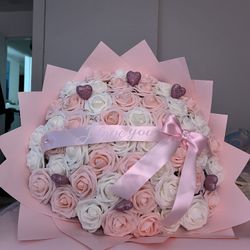 50 Pink And White Eternal Roses Ramo Bouquet 