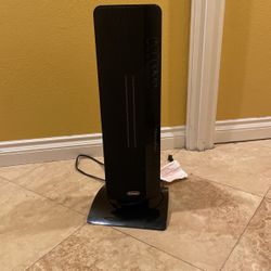 De'Longhi Ceramic Tower Heater