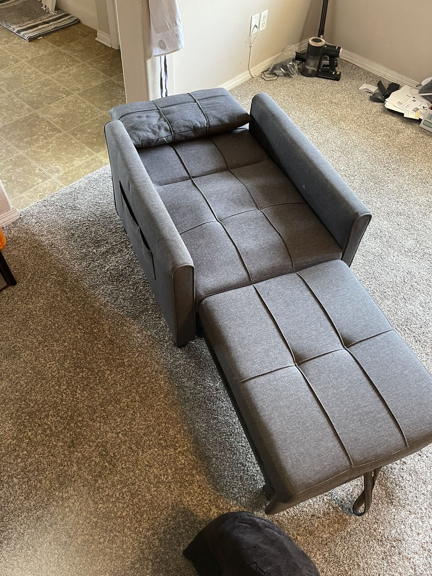 Pullout Chair/Bed
