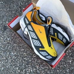 Nike Sunder