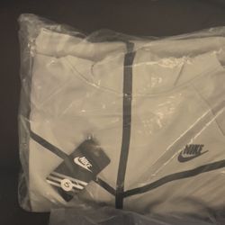 Nike Tec 