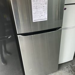 LG Refrigerator