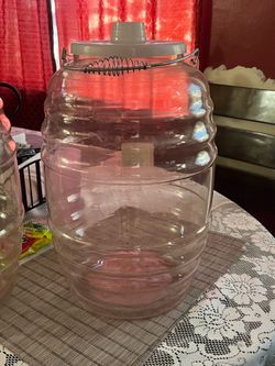 Agua Fresca Container