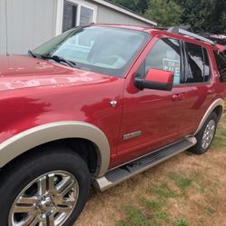 2007 Ford Explorer Eddie Bauer 