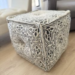 ✨ Boho Chic Pouf Ottoman – Neutral Patterned Cube 
