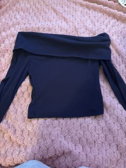 Dazy Navy Blue Off The Shoulder Crop Top