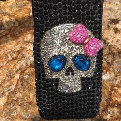 Skull / black gem iPhone 6/6s case USED