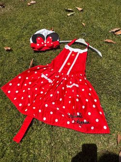 Minnie Mouse Children’s Apron and Matching Chef’s Hat