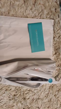 MOROCCANOIL Straightener