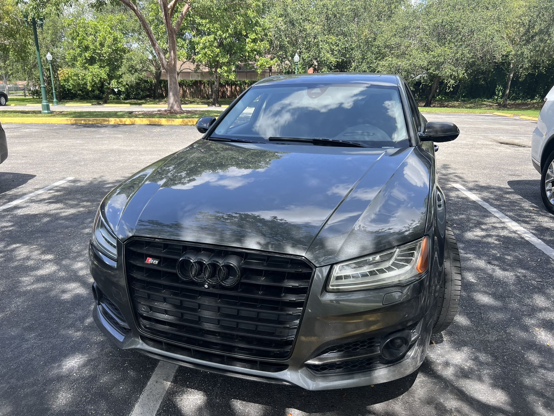 2016 Audi S8