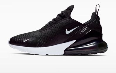 Nike Air Max 270 Sneakers