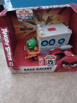 Maisto Angry Birds Rage Racers Motorized Vehicle
Motorized Angry Birds Rage Racers toy vehicle by Maisto