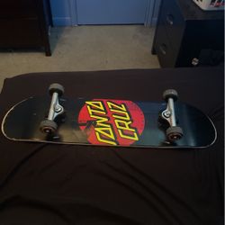 Santa  Cruz Skateboard 