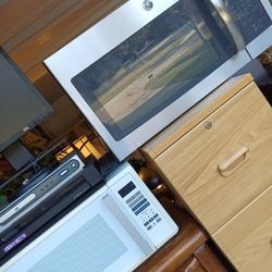 Quality Microwaves $30