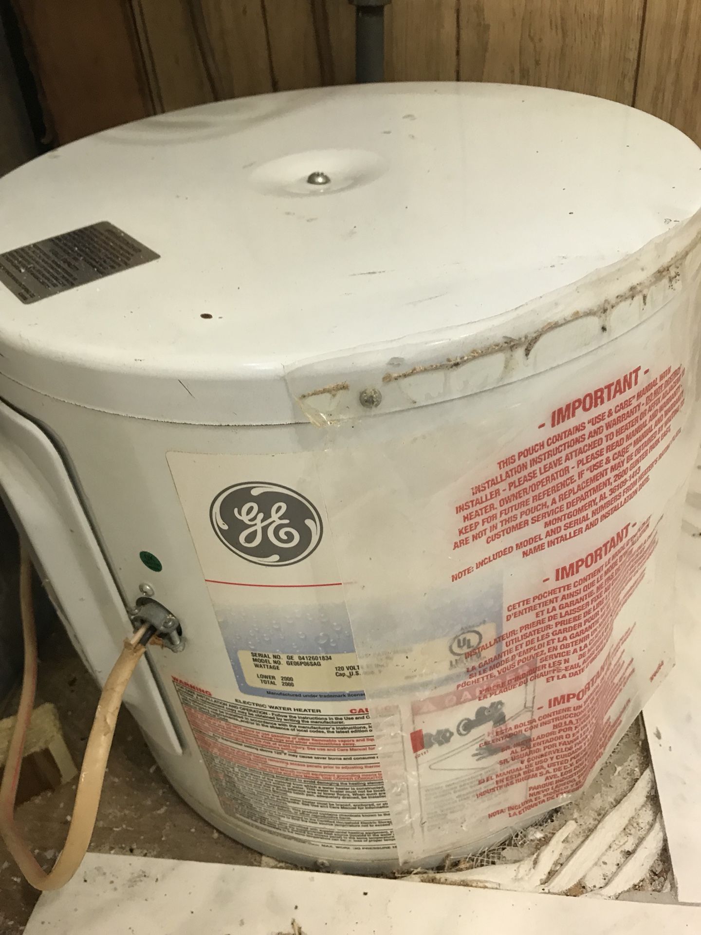 GE 6 gallon water heater small size for Sale in Davie, FL - OfferUp
