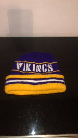 Minnesota Vikings ONE SIZE FITS ALL toboggan in great condition