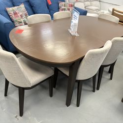 Dining Table with Chairs 
